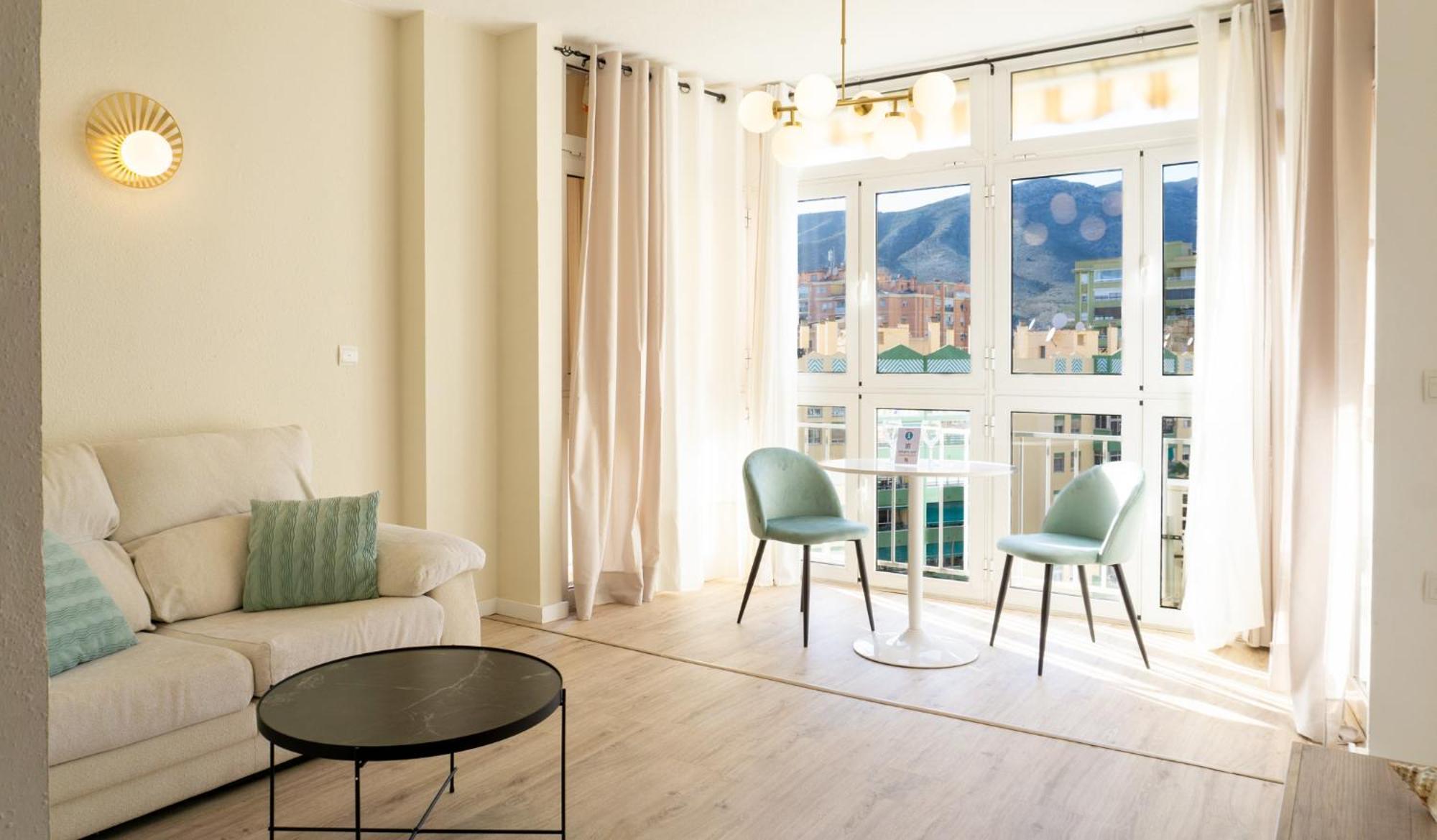 Apartamento Picasso Торремолинос Экстерьер фото