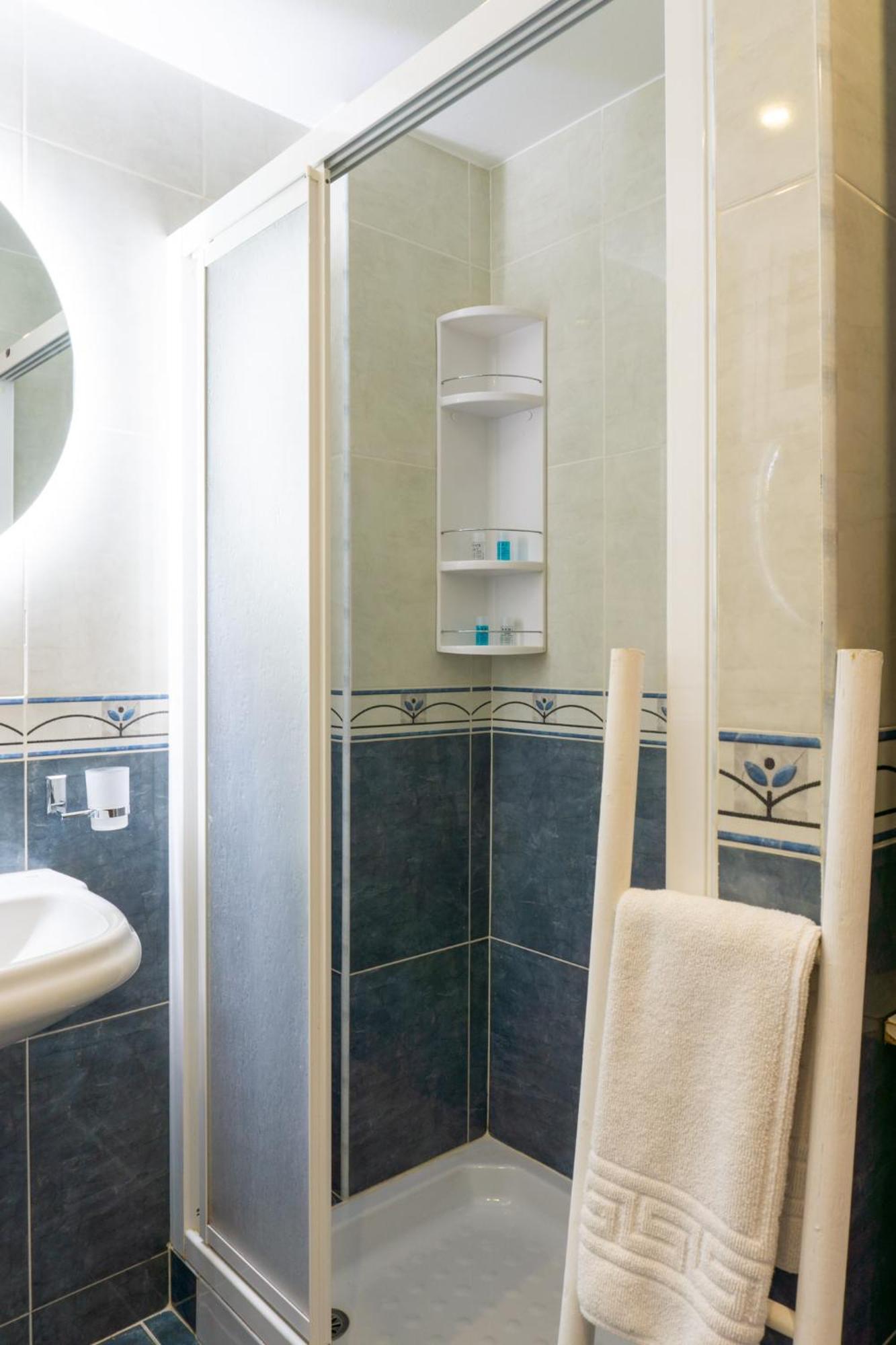 Apartamento Picasso Торремолинос Экстерьер фото